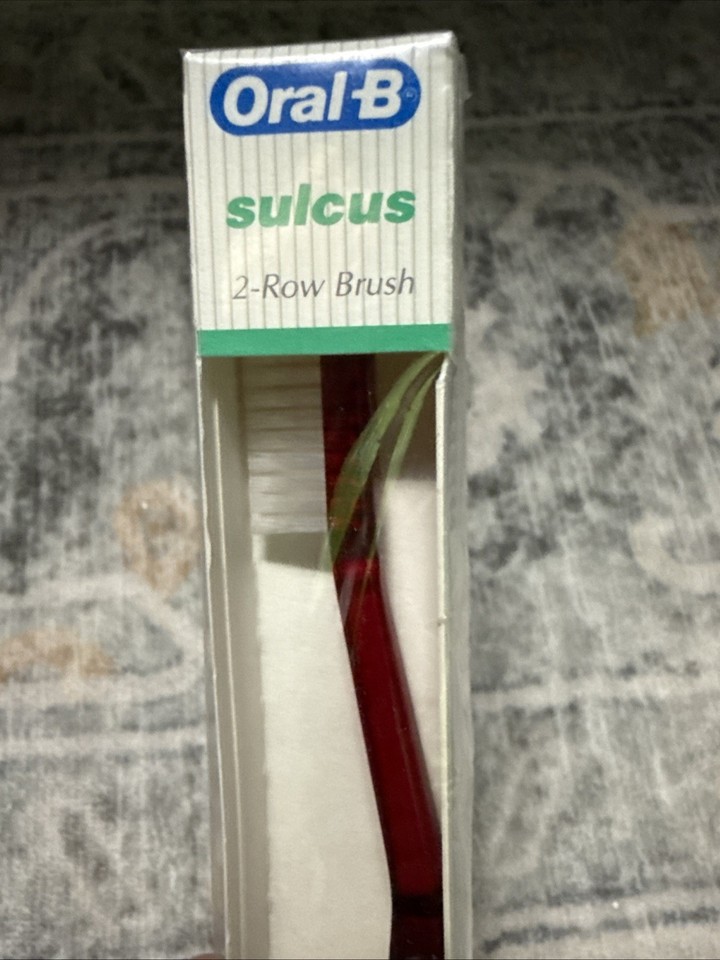 [6492] oral b sulcus toothbrush