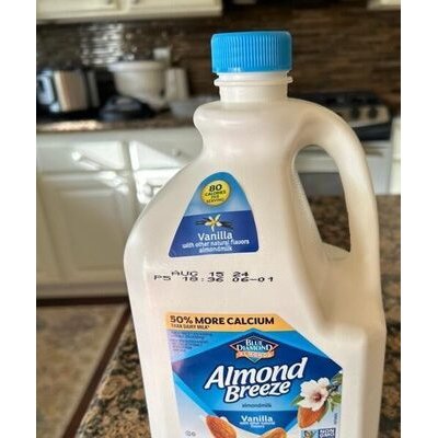blue diamond almond