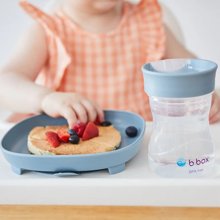 training cup 8+