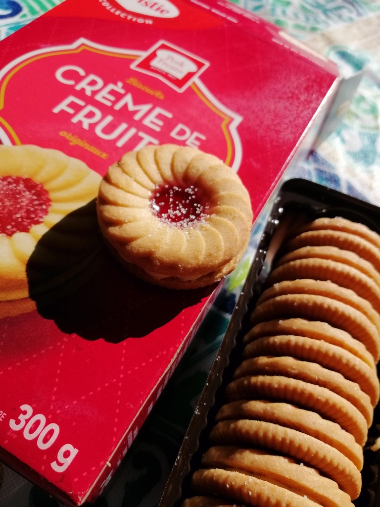 fruti Cream Cookie