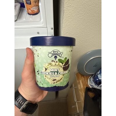 creamery cookies & cream 1 pint